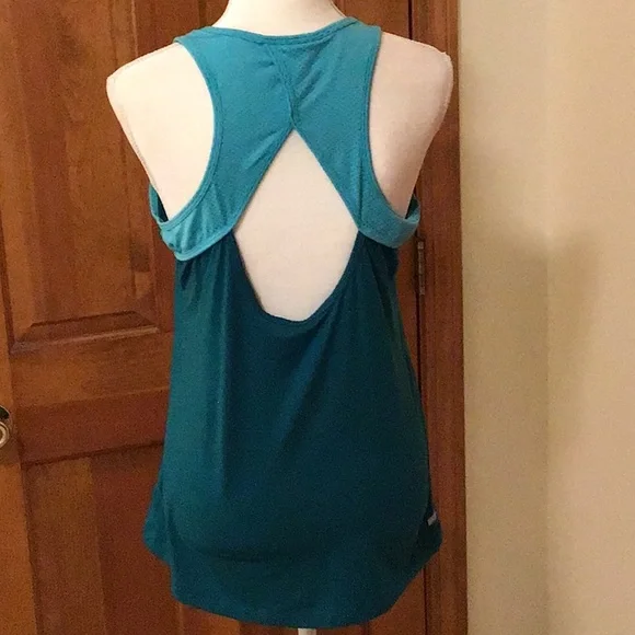 Danskin Now Tank Top - Picture 2 of 2